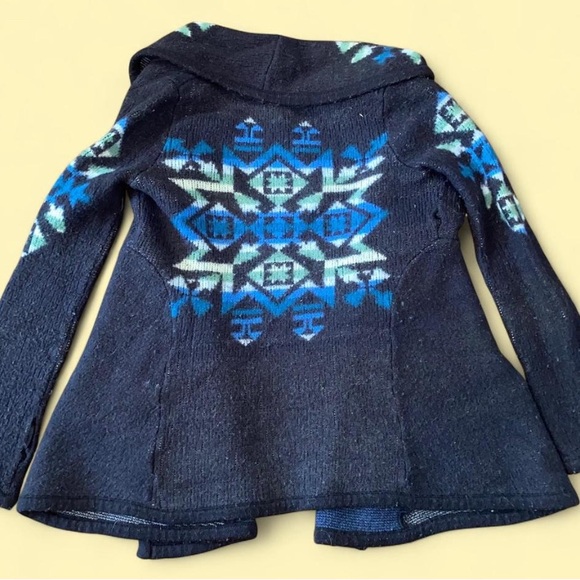 We The Free Navy and Blue Patterned Cardigan - Picture 2 of 5